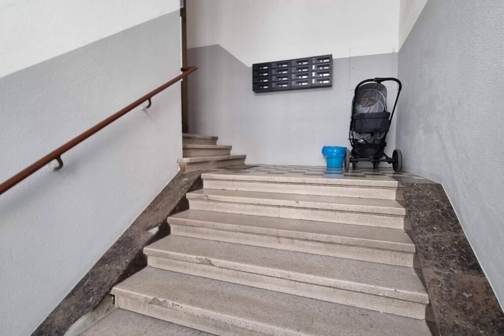 Apartamento La Casa Degli Artisti Trieste Exterior foto